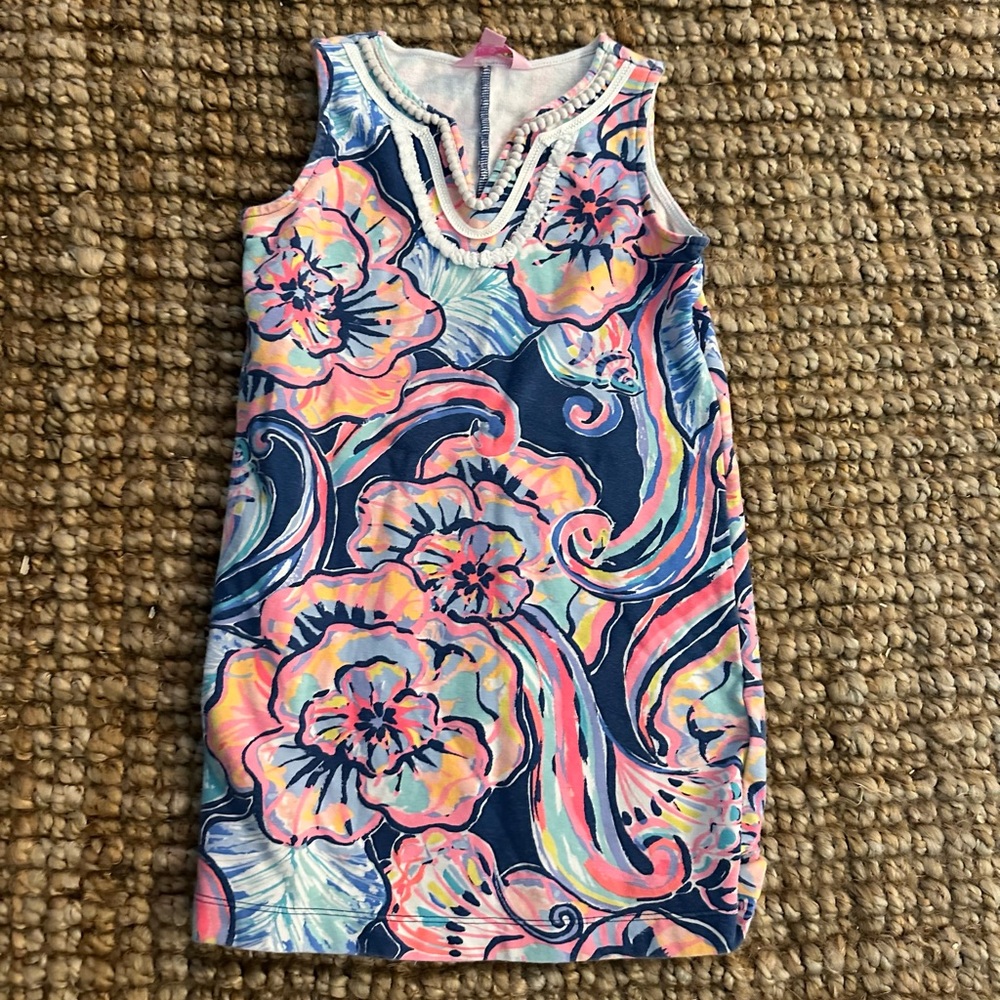 Girls Lilly Pulitzer dress size M